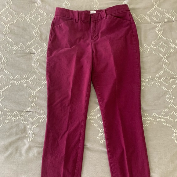 EUC GAP skinny ankle khakis - Picture 3 of 5